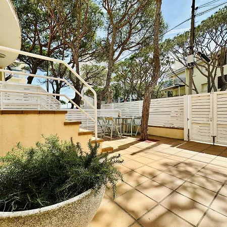 Brisa Costabravasi Holiday home *